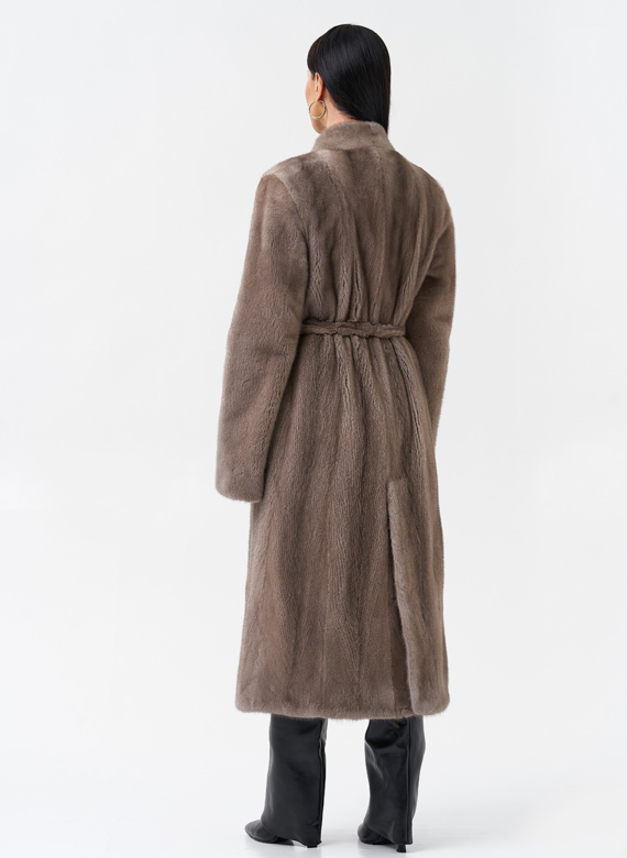 Длинная шуба из норки с поясом