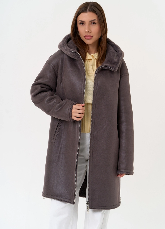 Женская двухсторонняя дубленка из эко замши с капюшоном модель № 31435 универмаг малина