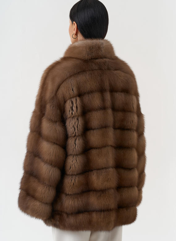 Шуба из куницы с воротником шаль