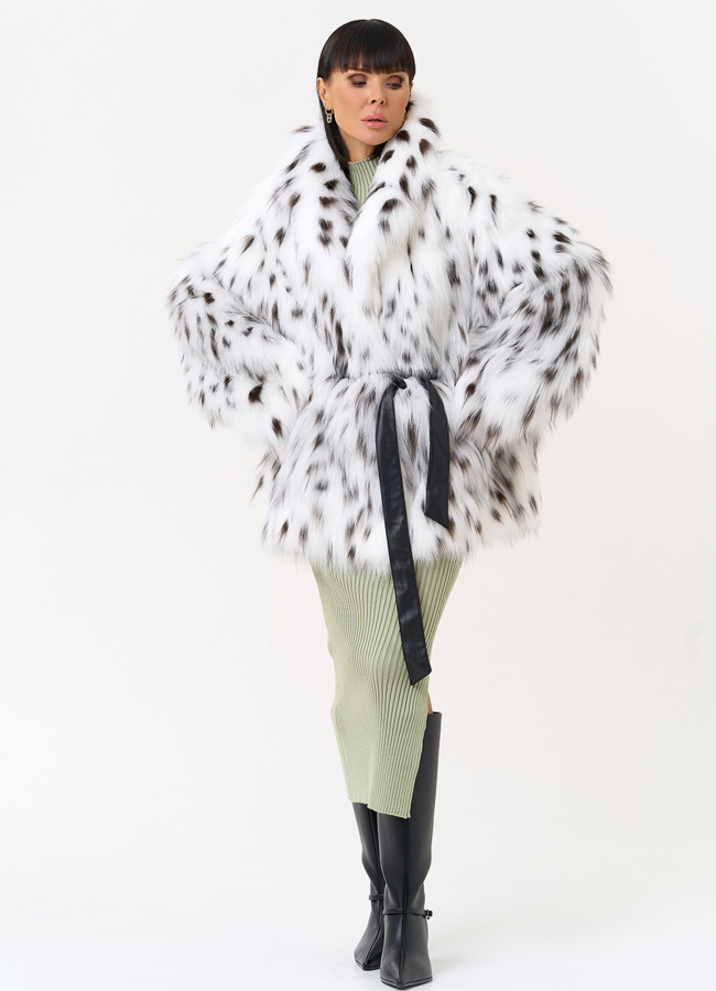 Белая шуба из меха лисы с поясом модель № 31648 универмаг малина