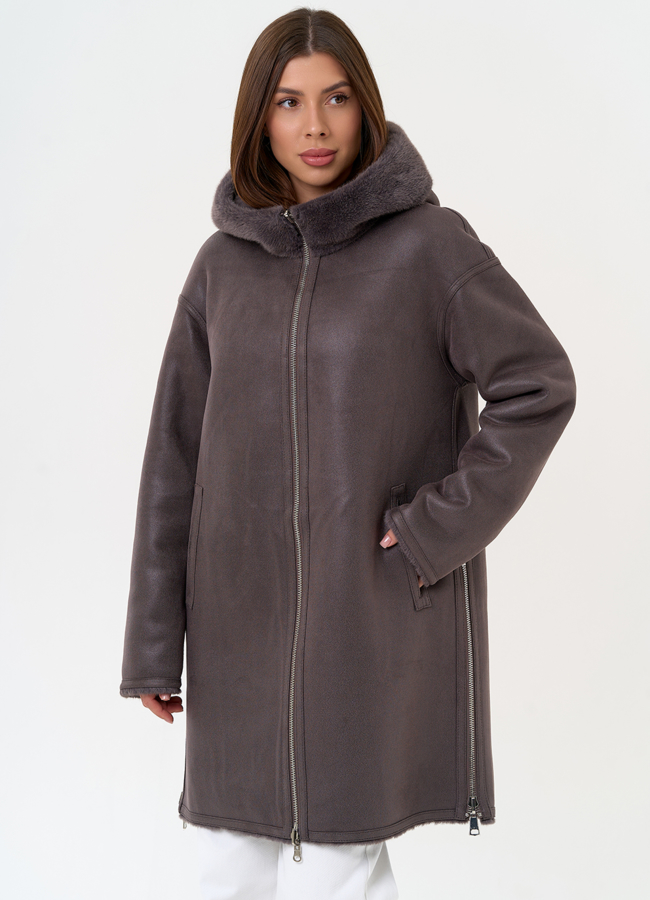 Женская двухсторонняя дубленка из эко замши с капюшоном модель № 31435 в рассрочку