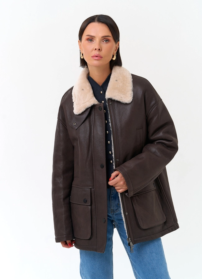 Натуральная дубленка с воротником стойкой модель № 34214 меха малина фото