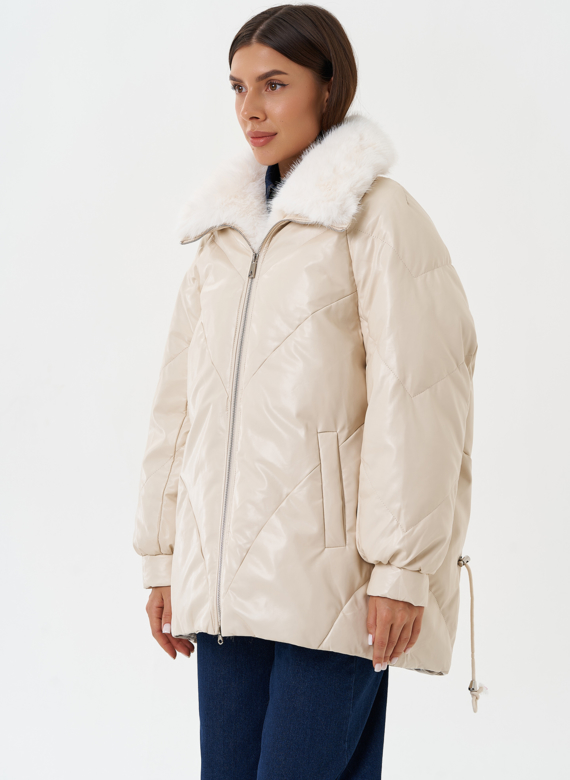 Пуховик из эко кожи с воротником из эко меха