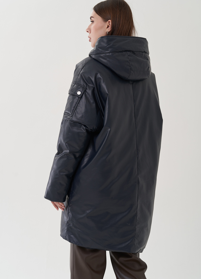 Женский пуховик синего цвета из эко кожи модель № 25332 универмаг малина