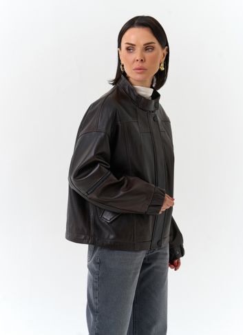 Женская куртка из натуральной кожи