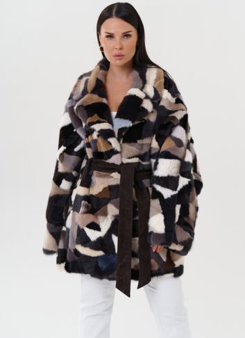 Шуба из меха норки с английским воротником