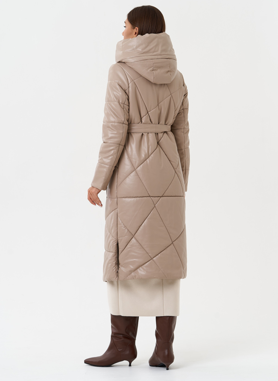 Женский пуховик из эко кожи с поясом