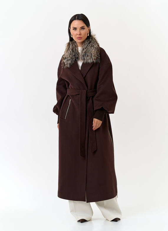 Женское длинное пальто с отделкой из меха лисы