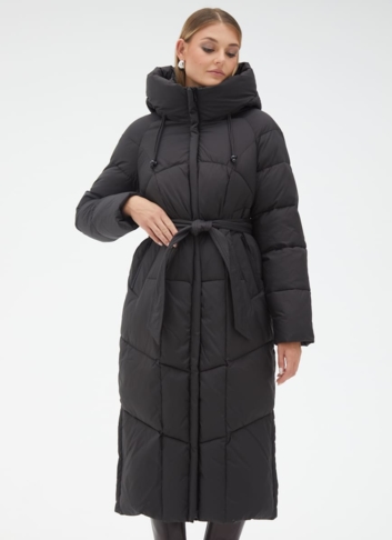 Женский пуховик с капюшоном и поясом