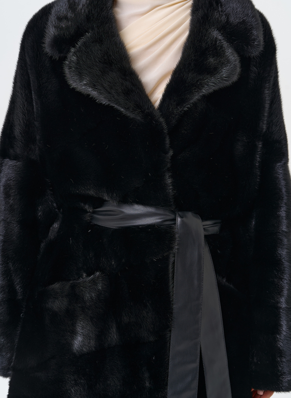 Шуба с английским воротником