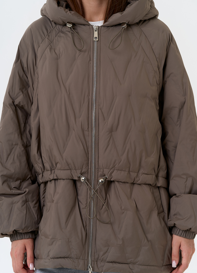 Женская куртка в коричневом цвете с капюшоном модель № 31391 универмаг малина