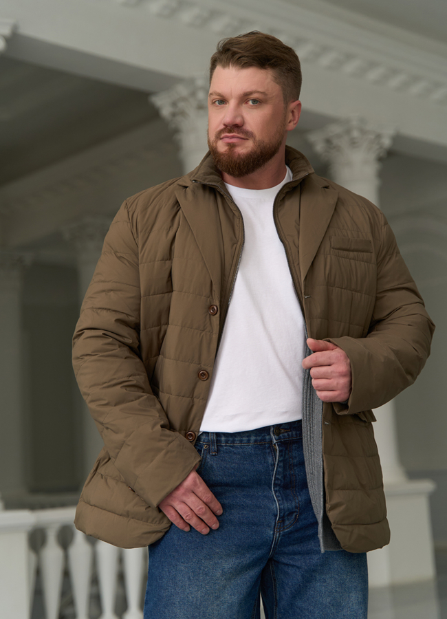 Мужской пуховик со съемной манишкой модель № 31461 меха малина