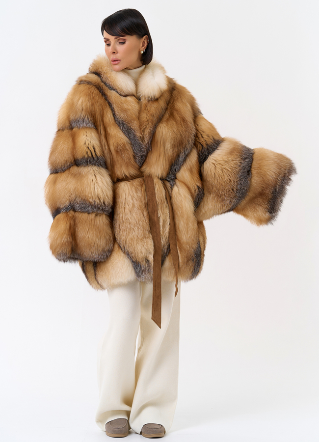 Шуба из лисы свободного кроя модель № 32013 универмаг малина