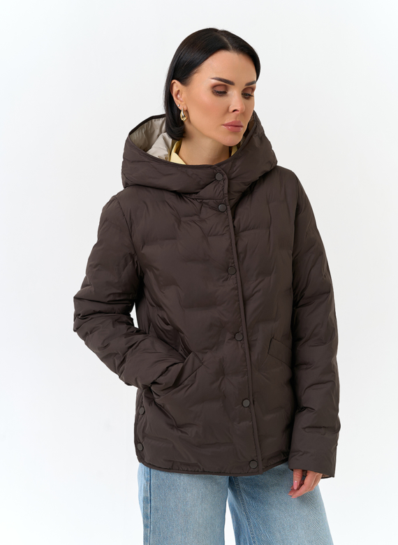 Женская куртка с капюшоном