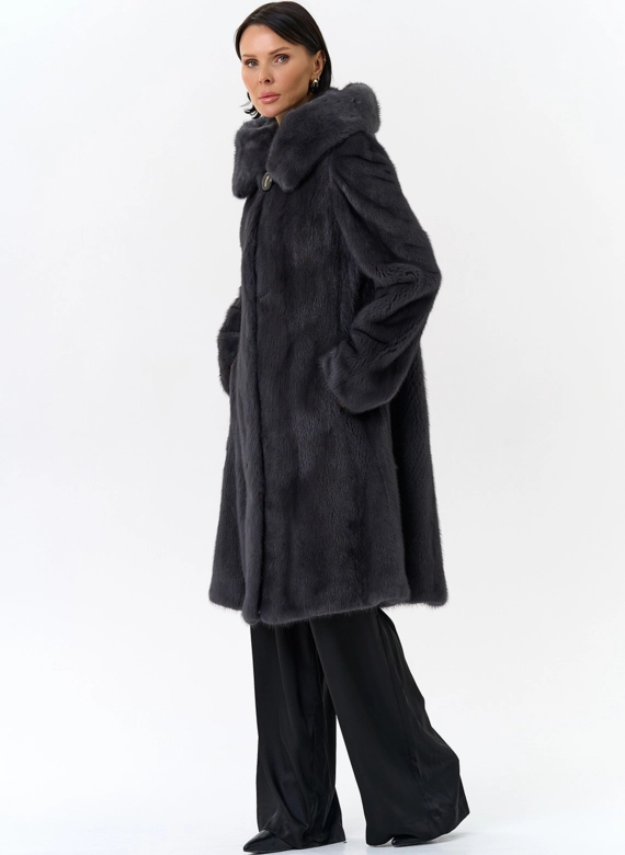 Норковая шуба годе/балетка в роспуск с капюшоном цвета графит